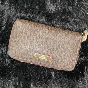 Micheal Kors Wallet